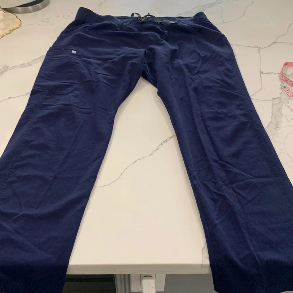 FIGS Technical Collection Scrub Pants. Size XL‎ /T